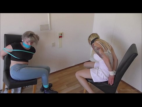 ❤️ Addicted / ceangailte agus gobáilte / cailin i bponc ☑ Super porn uainn ga.123sex.ru